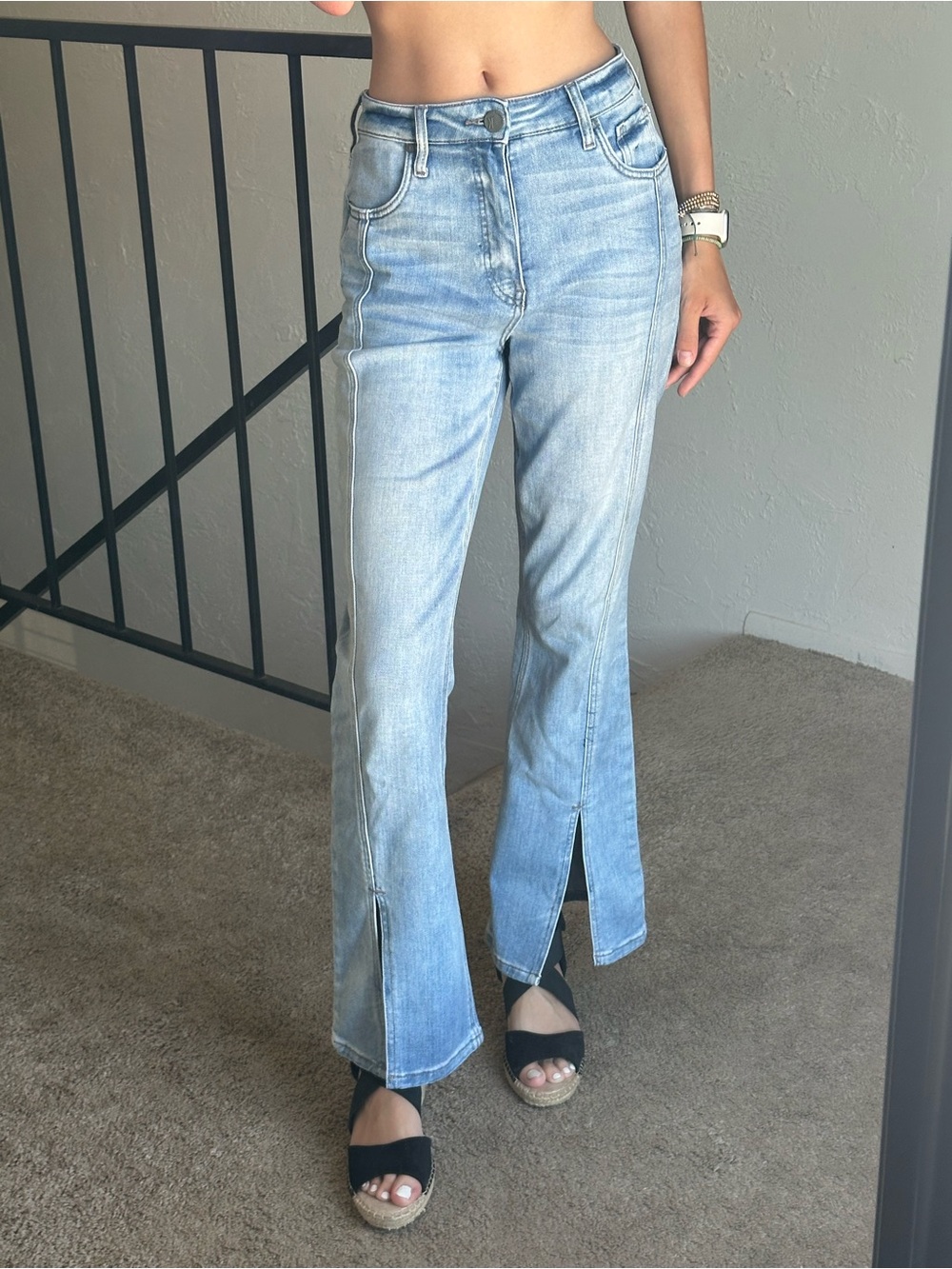 Kut from the Kloth Light Wash Split-Hem Wide Leg Jeans